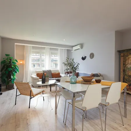 Apartment Letsgo Diagonal Avenue Barcelona