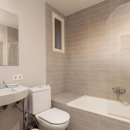 Apartment Letsgo Diagonal Avenue