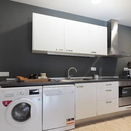 Apartment Letsgo Diagonal Avenue Barcelona
